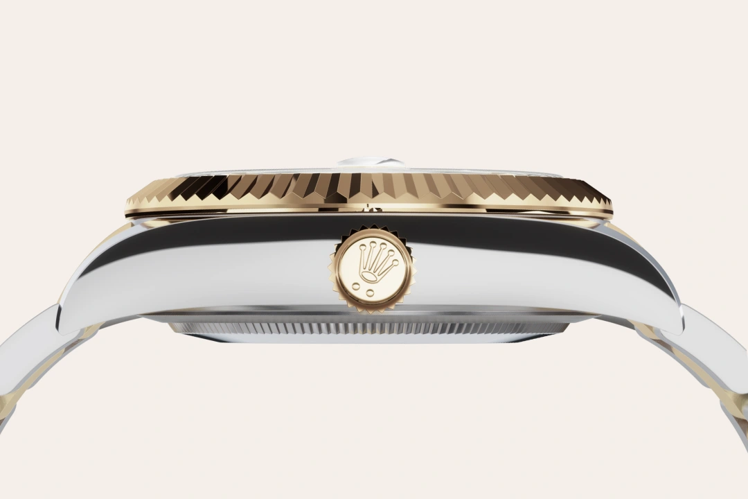 Rolex Sky-Dweller en Rolesor amarillo combinación de acero Oystersteel y oro amarillo, M336933-0001 Vendemmia Joyero