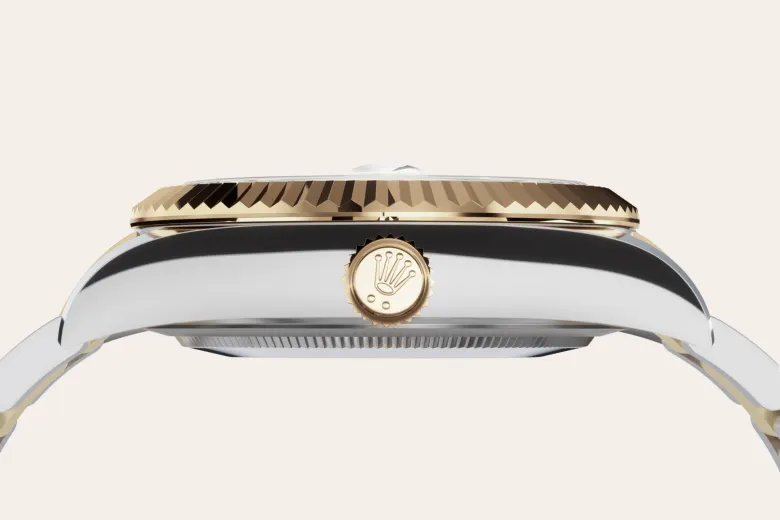 Rolex Sky-Dweller en Rolesor amarillo combinación de acero Oystersteel y oro amarillo, M336933-0001 Vendemmia Joyero