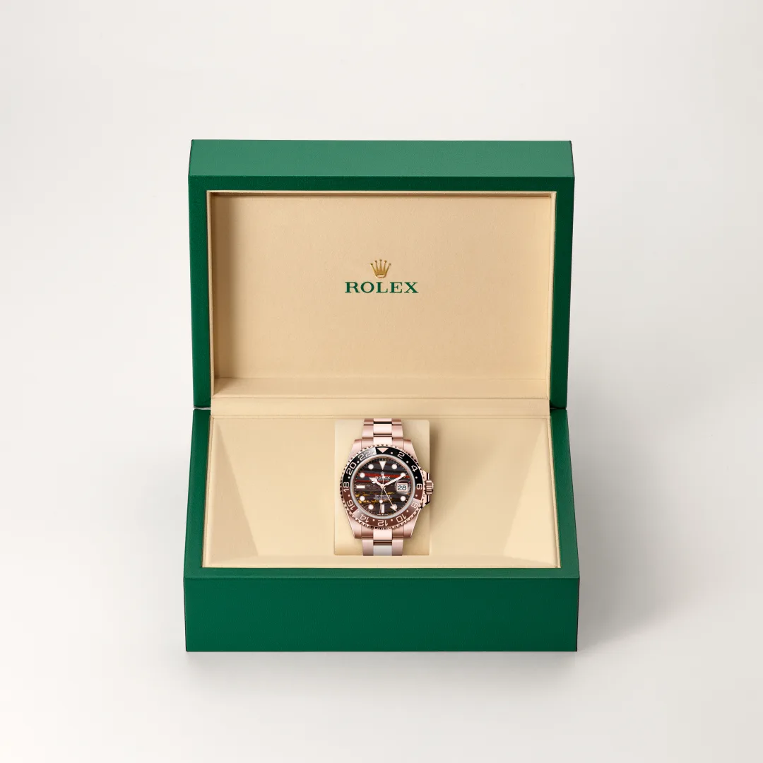 Rolex GMT-Master II in 18 ct Everose gold, M126715CHNR-0002 Vendemmia Joyero