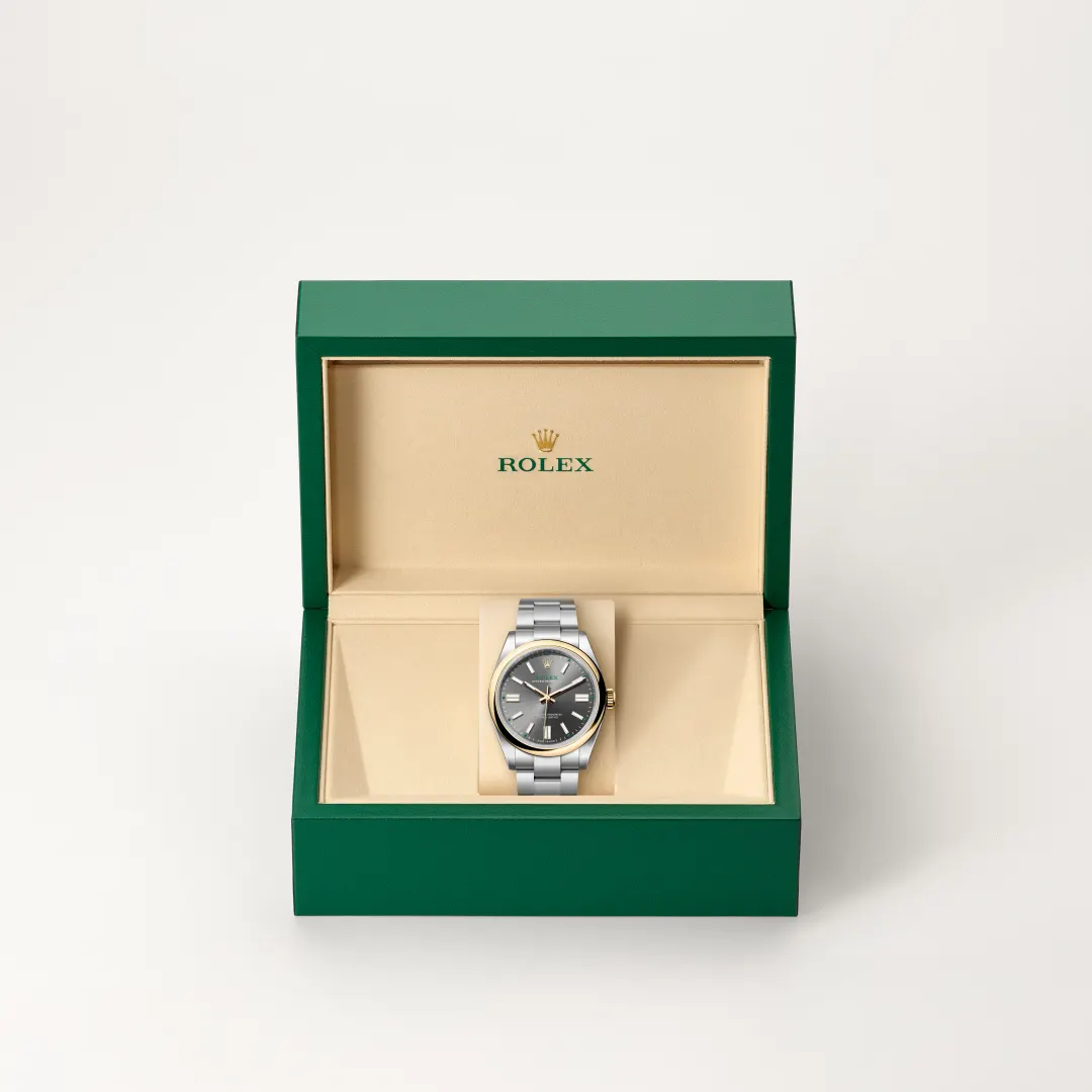 Rolex Oyster Perpetual in Yellow Rolesor - combination of Oystersteel and yellow gold, M134303-0001 Vendemmia Joyero
